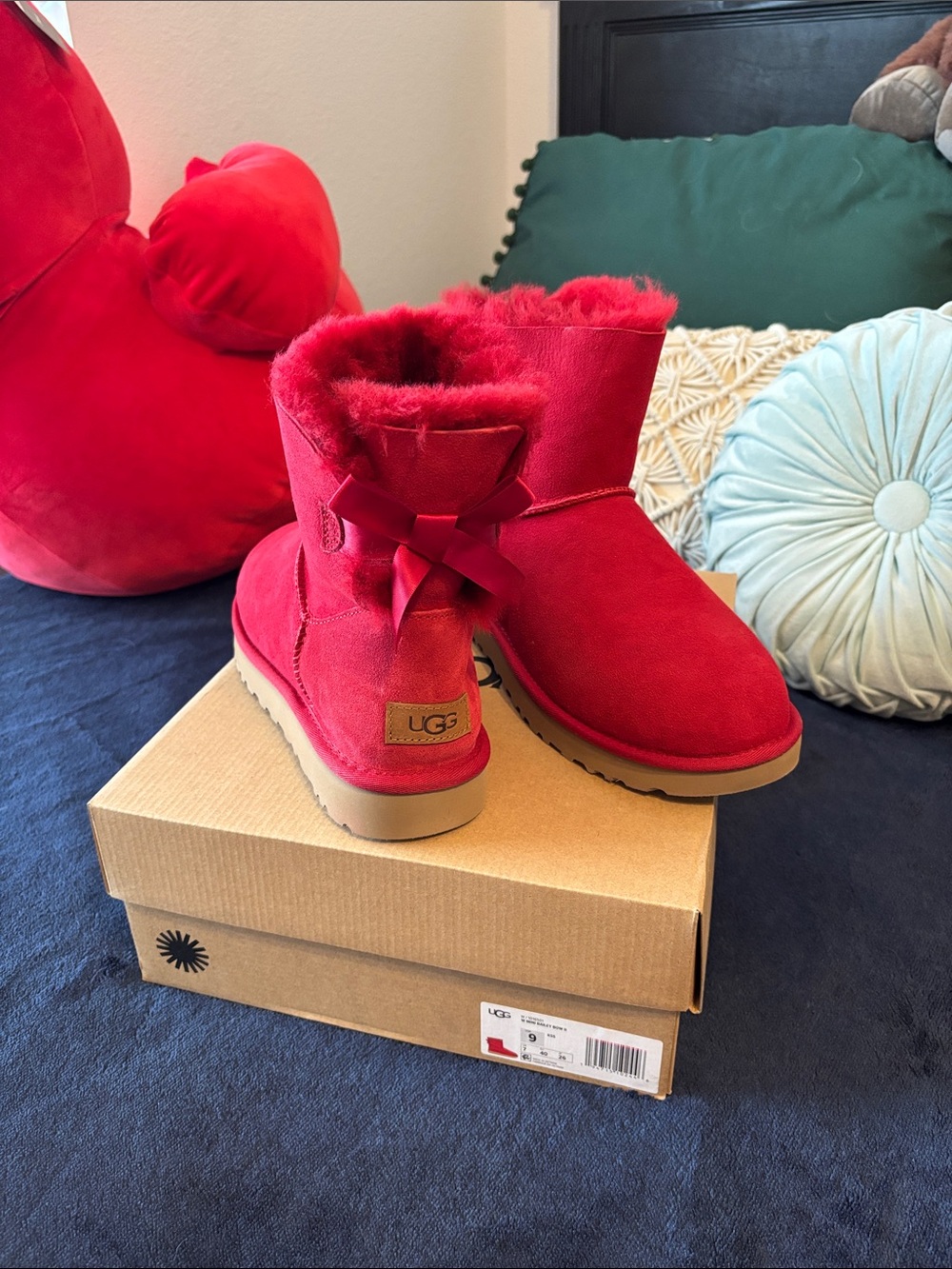 UGG Mini Bailey Bow II ❤️
